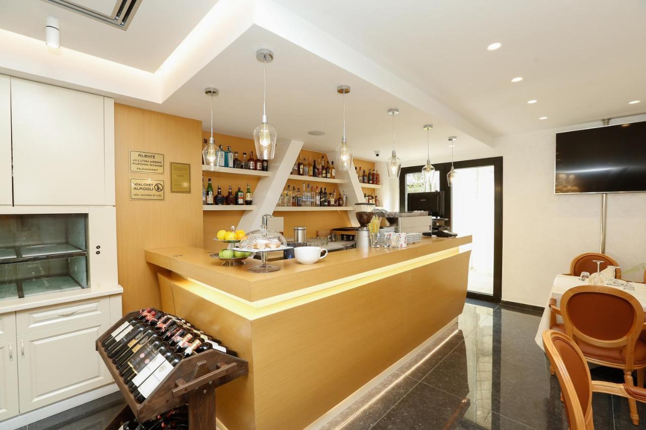 Oxford Hotel Tiranë Ngoại thất bức ảnh